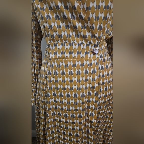 HL AFFAIR Mod Printed Wrap Maxi Long Sleeve Dress In Mustard/white/grey. S/M NWT - Picture 7 of 16